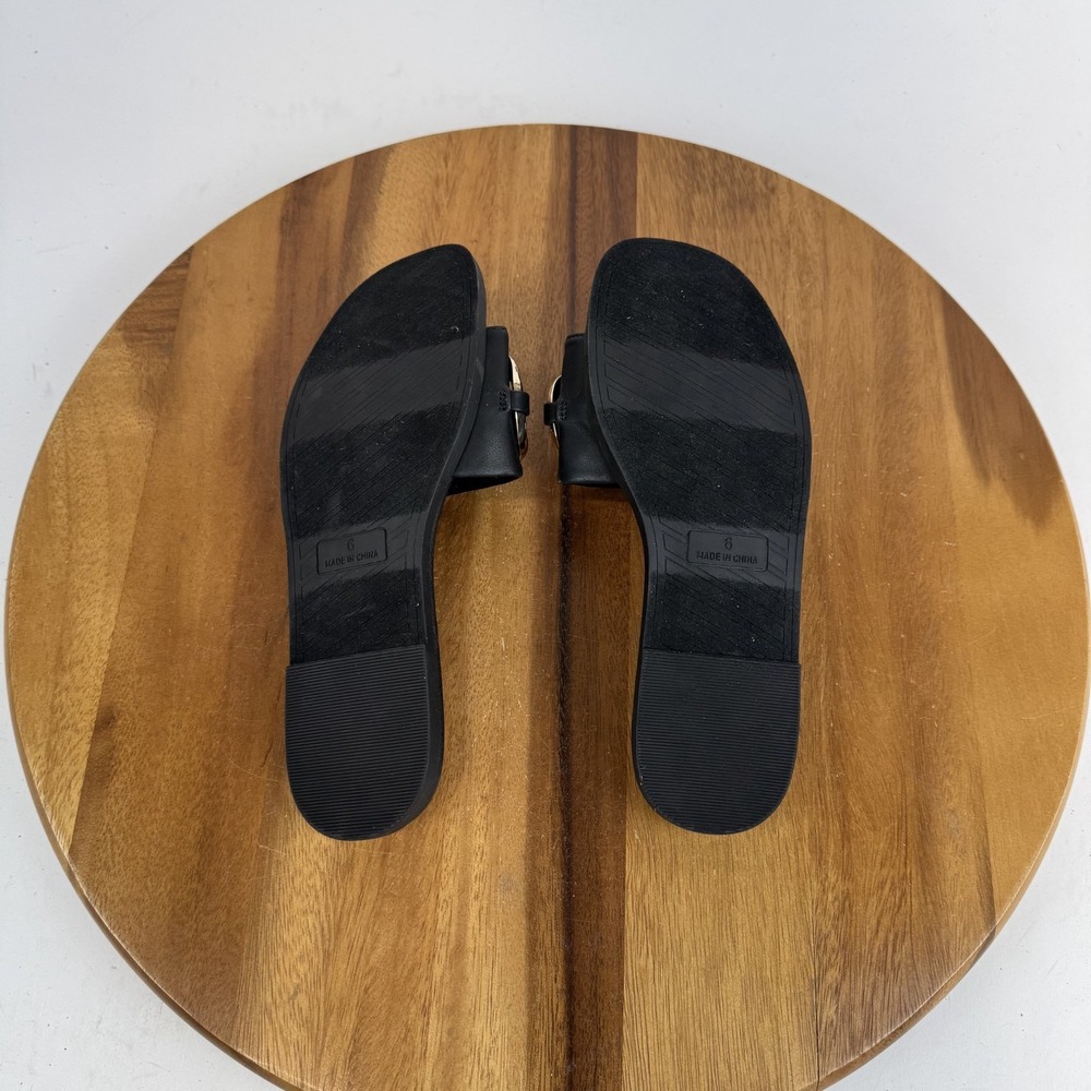 New Womens BP Serrafina Black Faux Leather Gold Chain Slip On Slide Sandals Sz 6 - Picture 2 of 3